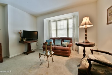 Private, large end-unit townhouse located on a private on McGregor Links Country Club in New York - for sale on GolfHomes.com, golf home, golf lot