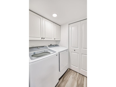 Beautifully remodeled and completely updated 2 bedroom 2 on Kelly Greens Golf and Country Club in Florida - for sale on GolfHomes.com, golf home, golf lot