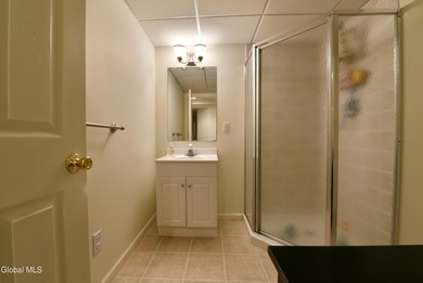 Private, large end-unit townhouse located on a private on McGregor Links Country Club in New York - for sale on GolfHomes.com, golf home, golf lot