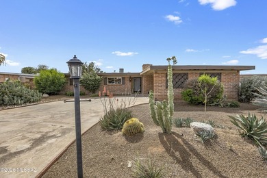 Charming, well-built, Burnt Adobe construction home with on Rolling Hills Golf Course in Arizona - for sale on GolfHomes.com, golf home, golf lot