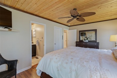Welcome to your ideal mountain getaway! Settled in the coveted on Sapphire National Golf Club in North Carolina - for sale on GolfHomes.com, golf home, golf lot
