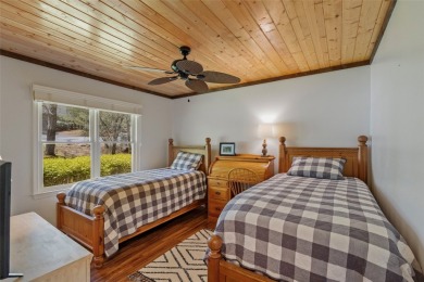 Welcome to your ideal mountain getaway! Settled in the coveted on Sapphire National Golf Club in North Carolina - for sale on GolfHomes.com, golf home, golf lot