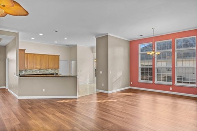 Well maintained single level 3 bedroom, 2.5 bathroom home on Arrowhead Country Club in South Carolina - for sale on GolfHomes.com, golf home, golf lot