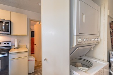 Relaxed coastal living meets scenic golf course and pond views on Rockport Country Club in Texas - for sale on GolfHomes.com, golf home, golf lot