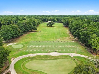Welcome to 11 Bears Paw Way, a stunning 4-bedroom, 2.5-bath on Pawleys Plantation Golf and Country Club in South Carolina - for sale on GolfHomes.com, golf home, golf lot