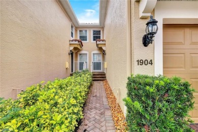 SELLER TO OFFER $5,500.00 Credit towards new carpet and on Colonial Country Club in Florida - for sale on GolfHomes.com, golf home, golf lot