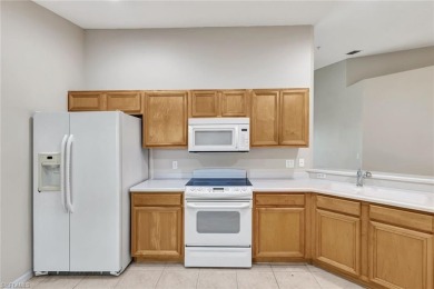 SELLER TO OFFER $5,500.00 Credit towards new carpet and on Colonial Country Club in Florida - for sale on GolfHomes.com, golf home, golf lot