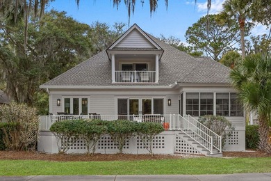 Located on a quiet cul-de-sac overlooking the 17th fairway of on The Seabrook Island Club in South Carolina - for sale on GolfHomes.com, golf home, golf lot