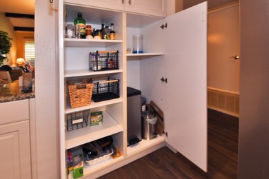 Welcome to your beautiful piece of paradise offering an updated on Sunrise Country Club in California - for sale on GolfHomes.com, golf home, golf lot