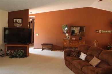 One owner home!  This home has been meticulously maintained and on Woodward Municipal Golf Course in Oklahoma - for sale on GolfHomes.com, golf home, golf lot