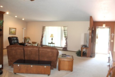 One owner home!  This home has been meticulously maintained and on Woodward Municipal Golf Course in Oklahoma - for sale on GolfHomes.com, golf home, golf lot