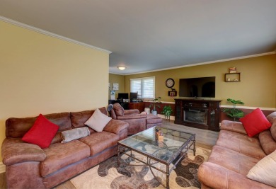 This is not your average tri-level home! Nestled at the end of a on Apple Orchard Golf Course in Illinois - for sale on GolfHomes.com, golf home, golf lot