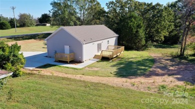 Brand new construction on the Woodbridge Golf Course!  Lots of on Woodbridge Golf Links in North Carolina - for sale on GolfHomes.com, golf home, golf lot