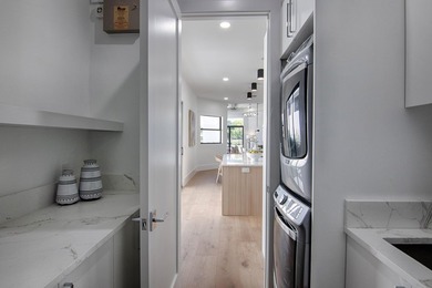 Elegant fully renovated 3 bedroom 3.5 bath single level home on Palm Beach Polo and Country Club in Florida - for sale on GolfHomes.com, golf home, golf lot