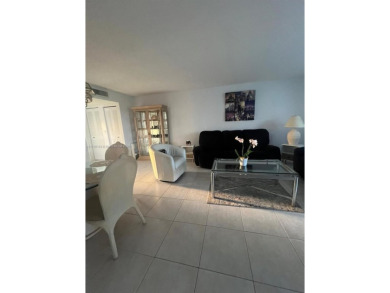 Corner Unit, this beautiful 2-bedrs, 2-bath is located in the on Oriole Golf and Tennis Club in Florida - for sale on GolfHomes.com, golf home, golf lot
