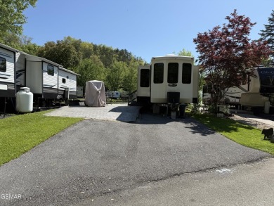WOW! Price includes 2020 Cedar Creek Loft Destination Trailer on Bent Creek Golf Course in Tennessee - for sale on GolfHomes.com, golf home, golf lot
