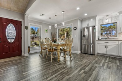 Welcome to this charming, well-maintained turnkey 3-bedroom on Arcadian Shores Golf Club in South Carolina - for sale on GolfHomes.com, golf home, golf lot