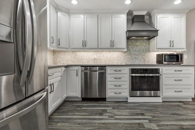 Welcome to this charming, well-maintained turnkey 3-bedroom on Arcadian Shores Golf Club in South Carolina - for sale on GolfHomes.com, golf home, golf lot