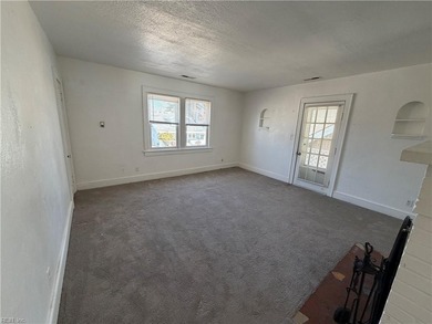 Attractive over under duplex on corner lot with detached garage on Oceanview Golf Course in Virginia - for sale on GolfHomes.com, golf home, golf lot