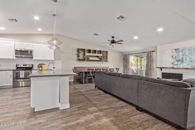 This is your chance to own a beautiful 3-bedroom home in the on Ahwatukee Country Club in Arizona - for sale on GolfHomes.com, golf home, golf lot