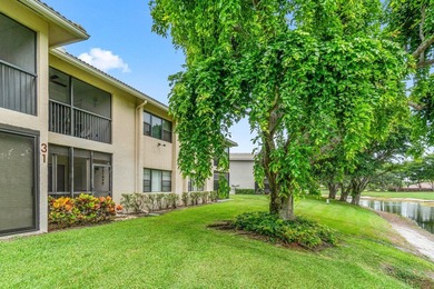 First Floor Unit - Priced to Sell! Enjoy a screened porch with on Hunters Run Golf and Country Club in Florida - for sale on GolfHomes.com, golf home, golf lot