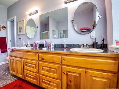 Owner Financing Available!
Welcome to this beautiful on Falconhead Resort and Country Club in Oklahoma - for sale on GolfHomes.com, golf home, golf lot