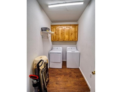 Owner Financing Available!
Welcome to this beautiful on Falconhead Resort and Country Club in Oklahoma - for sale on GolfHomes.com, golf home, golf lot