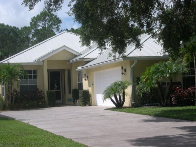 Great bargain price for this SF Pool home in Exclusive Meadowood on Meadowood Golf and Tennis Club in Florida - for sale on GolfHomes.com, golf home, golf lot