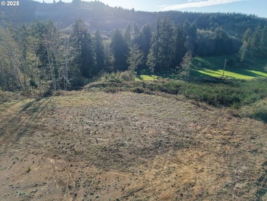 Beautiful 2.61-Acre Golf Course Lot in Ironwood Estates - on  in Oregon - for sale on GolfHomes.com, golf home, golf lot