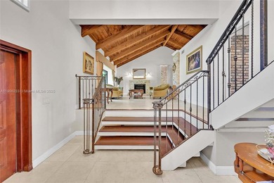 FABULOUS GOLF COURSE/LAKE/POOL GEM IN THE HIGHLY SOUGHT-AFTER on Jacaranda Golf Club in Florida - for sale on GolfHomes.com, golf home, golf lot