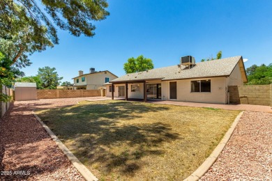 Move in ready!!!! Fresh paint inside and out, light remodel on Bellaire Golf Club in Arizona - for sale on GolfHomes.com, golf home, golf lot