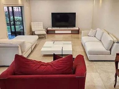 FABULOUS GOLF COURSE/LAKE/POOL GEM IN THE HIGHLY SOUGHT-AFTER on Jacaranda Golf Club in Florida - for sale on GolfHomes.com, golf home, golf lot