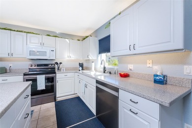 HAVE YOUR CAKE AND EAT IT TOO! RESORT-STYLE 55+ LIVING--FULLY on Kings Gate Golf Club in Florida - for sale on GolfHomes.com, golf home, golf lot