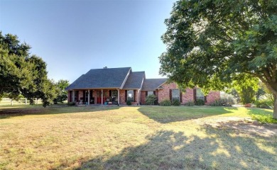 Beautiful home located in the equestrian area of White Bluff on White Bluff Resort - Old Course in Texas - for sale on GolfHomes.com, golf home, golf lot