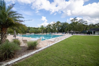 Welcome to this amazing POOL home in Magnolia Point Golf and on Magnolia Point Golf and Country Club in Florida - for sale on GolfHomes.com, golf home, golf lot