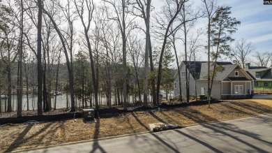 PLEASE VIEW VIRTUAL TOUR LINK.  Welcome to Lot 33 in Whitewater on Timberlake Country Club in South Carolina - for sale on GolfHomes.com, golf home, golf lot