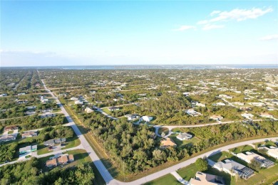 RMF10- RESIDENTIAL MULTIFAMLY - DUPLEX LOT. No HOA, deed on Duffys Golf Center in Florida - for sale on GolfHomes.com, golf home, golf lot