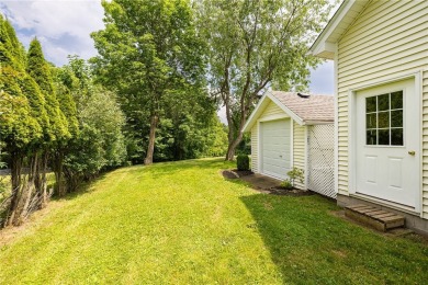 ***PRISTINE PROPERTY*** Picture perfect home for sale in on Victor Hills Country Club - North in New York - for sale on GolfHomes.com, golf home, golf lot