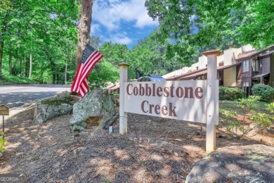 Fantastic price in Peachtree City! 2 bedroom, 2 & 1/2 bath condo on Canongate At Flat Creek Club in Georgia - for sale on GolfHomes.com, golf home, golf lot