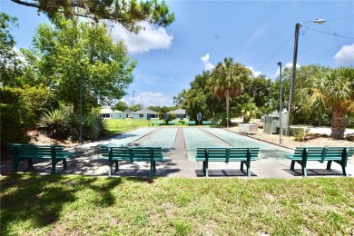 One or more photo(s) has been virtually staged. Welcome to this on Point O Woods Golf Club in Florida - for sale on GolfHomes.com, golf home, golf lot