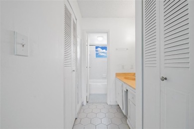 Charming  Bright 1 Bed / 1.5 Bath in Sought-After 55+ Fairways on Colony West Country Club in Florida - for sale on GolfHomes.com, golf home, golf lot