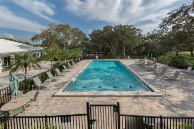 This spectacular 2322 sq ft, 3-bedroom, 3-car garage, split on Waterford Golf Club in Florida - for sale on GolfHomes.com, golf home, golf lot