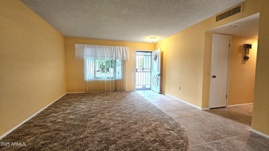 Looking for a 3 Bedroom 2 Bath home in Sun City? SHORT SALE on Sun City Riverview Golf Course in Arizona - for sale on GolfHomes.com, golf home, golf lot