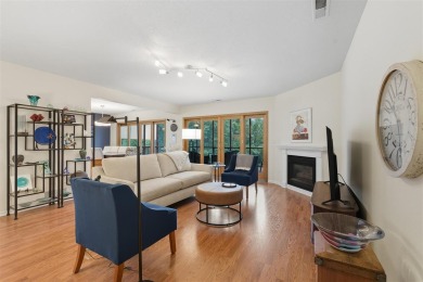 Welcome to carefree, easy-peasy condo living! This beautifully on Brown Deer Golf Club in Iowa - for sale on GolfHomes.com, golf home, golf lot