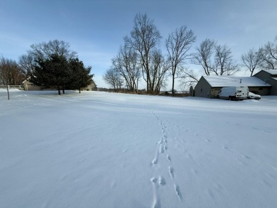 Discover Your Perfect Retreat on Duck Lake! Unlock the potential on Duck Lake Country Club in Michigan - for sale on GolfHomes.com, golf home, golf lot