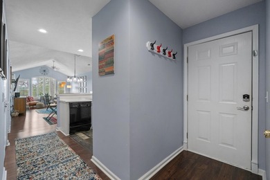 Gorgeous three bedroom, two bathroom condo on the top level with on True Blue Plantation in South Carolina - for sale on GolfHomes.com, golf home, golf lot