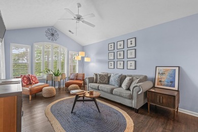 Gorgeous three bedroom, two bathroom condo on the top level with on True Blue Plantation in South Carolina - for sale on GolfHomes.com, golf home, golf lot