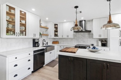 Beautifully renovated 3-bedroom, 2-bathroom condo offers a on Quail Ridge Golf Course and Country Club in Florida - for sale on GolfHomes.com, golf home, golf lot