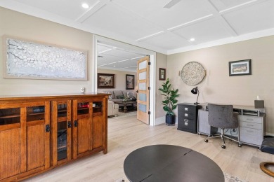 Beautifully renovated 3-bedroom, 2-bathroom condo offers a on Quail Ridge Golf Course and Country Club in Florida - for sale on GolfHomes.com, golf home, golf lot