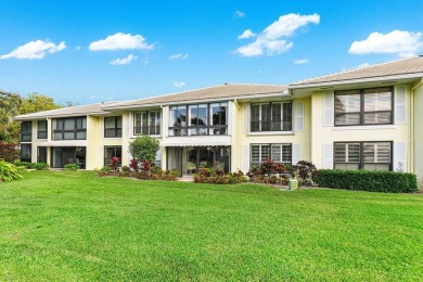 Beautifully renovated 3-bedroom, 2-bathroom condo offers a on Quail Ridge Golf Course and Country Club in Florida - for sale on GolfHomes.com, golf home, golf lot